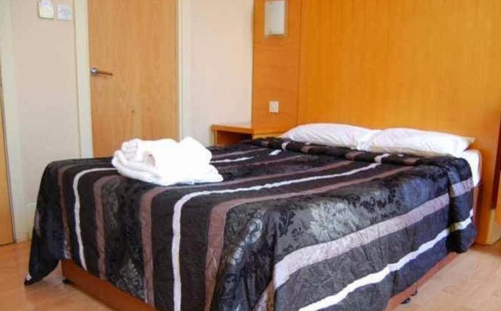 Berkeley Court Hotel London Room photo